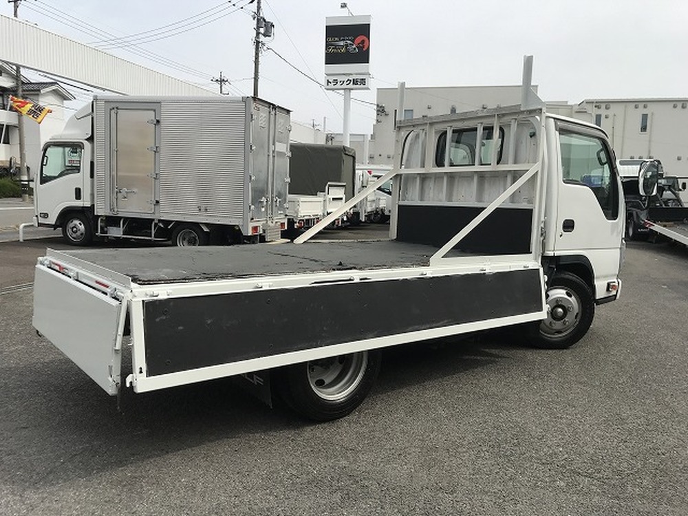 いすゞ　エルフ