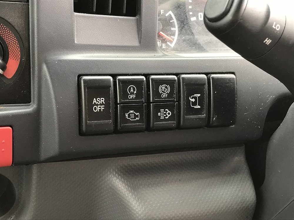 いすゞ　エルフ