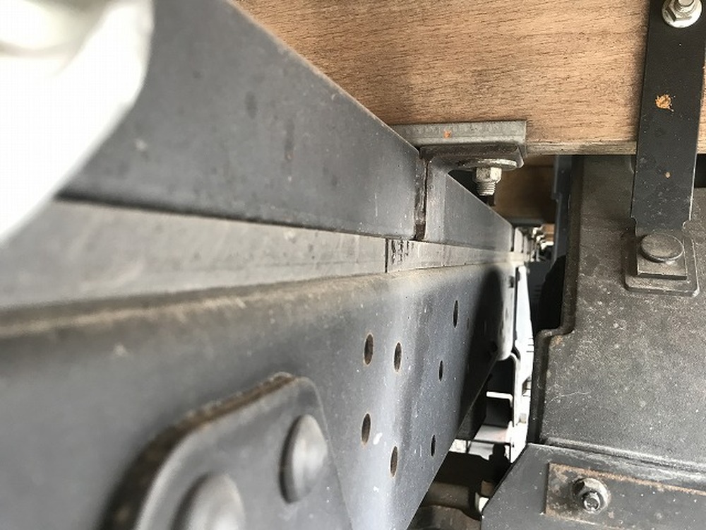 いすゞ　エルフ