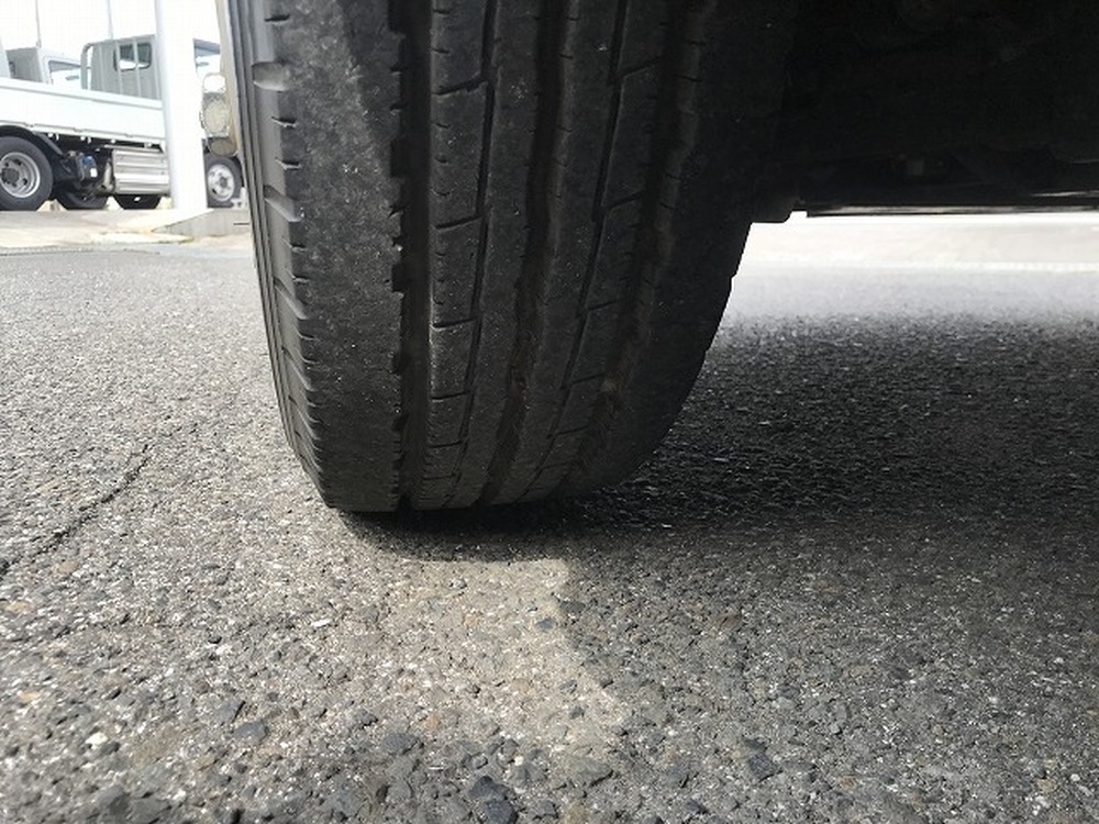 いすゞ　エルフ