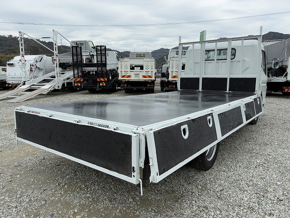 三菱ふそう　キャンター