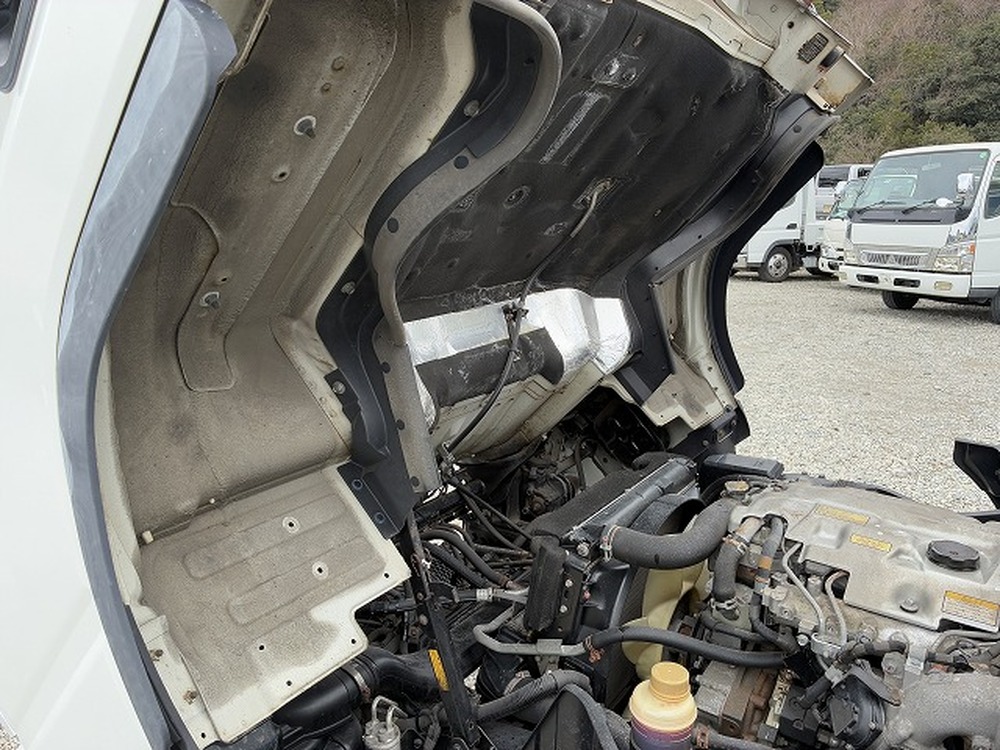 三菱ふそう　キャンター