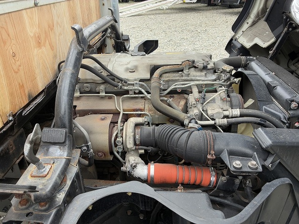 三菱ふそう　キャンター