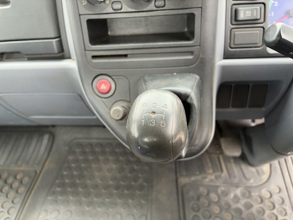 三菱ふそう　キャンター