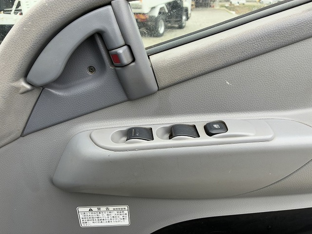 三菱ふそう　キャンター