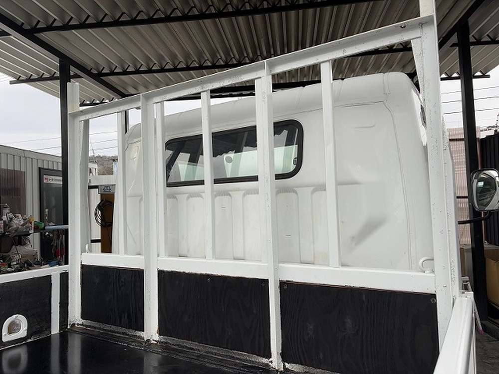 三菱ふそう　キャンター