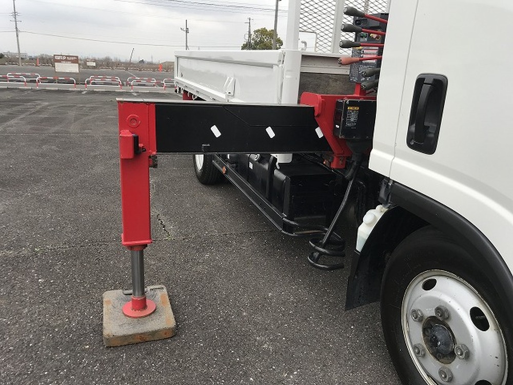 いすゞ　エルフ