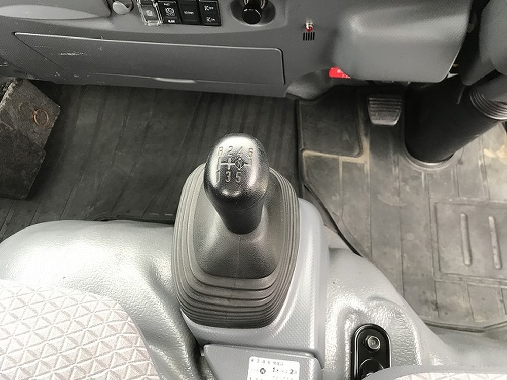 いすゞ　エルフ