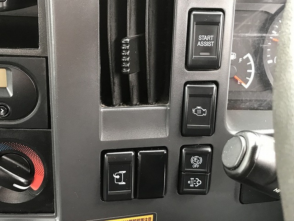 いすゞ　エルフ