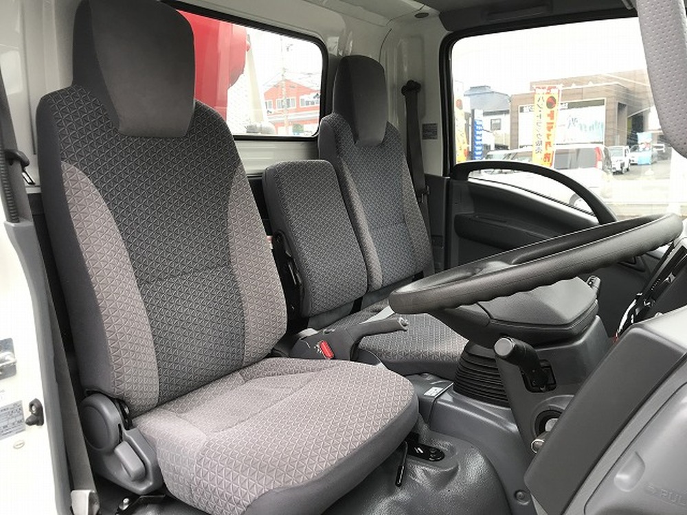 いすゞ　エルフ