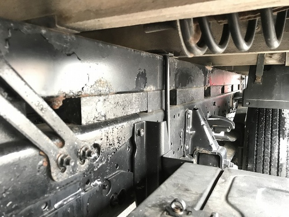 いすゞ　エルフ