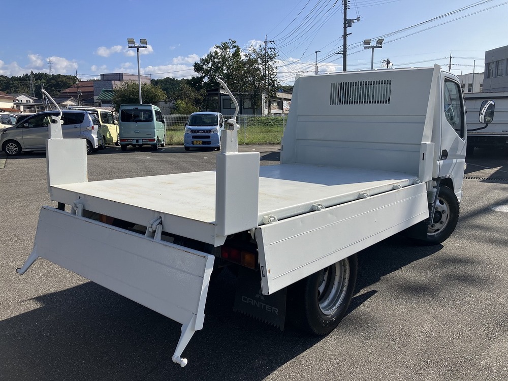 三菱ふそう　キャンター