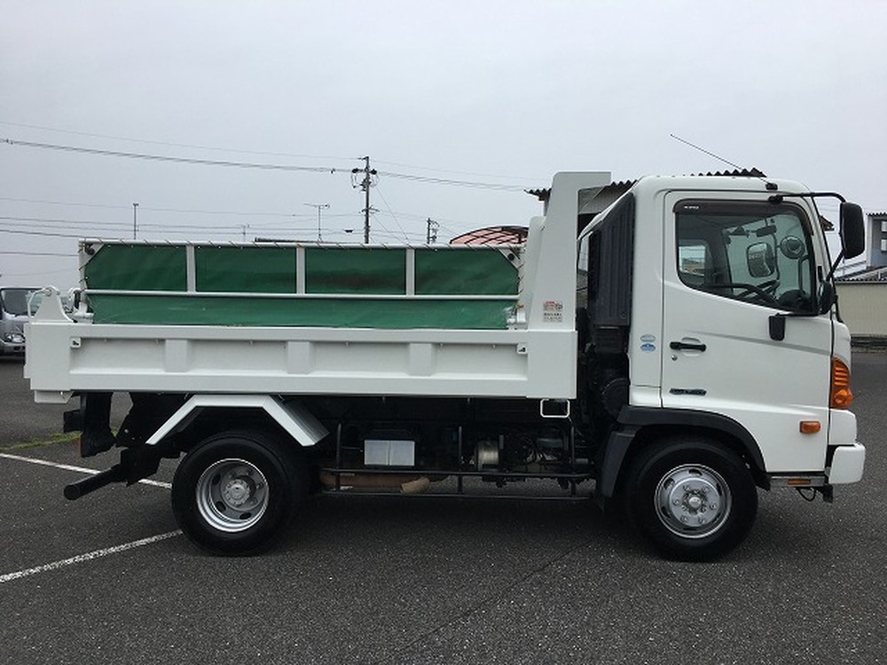 日野　レンジャー