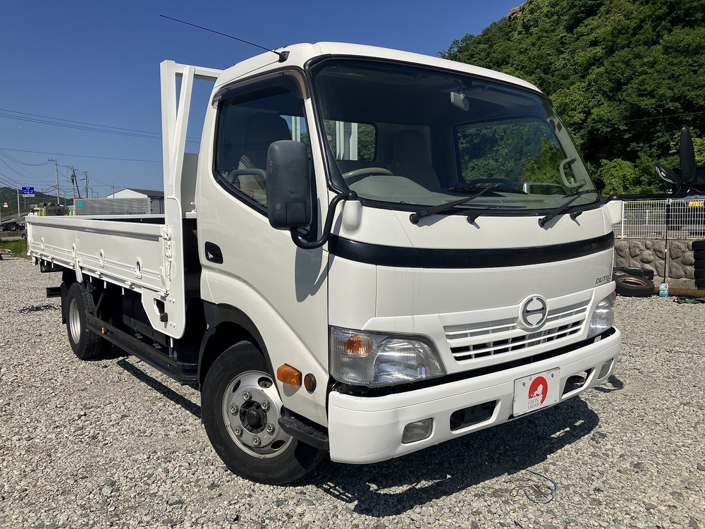 日野　デュトロ