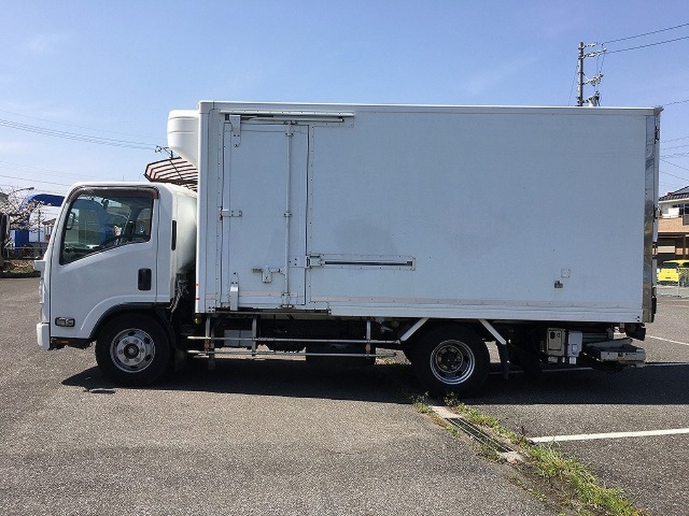 いすゞ　エルフ