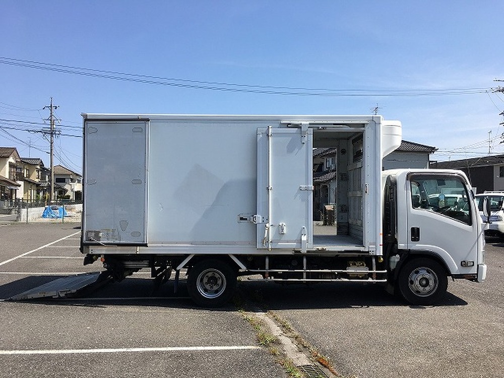 いすゞ　エルフ