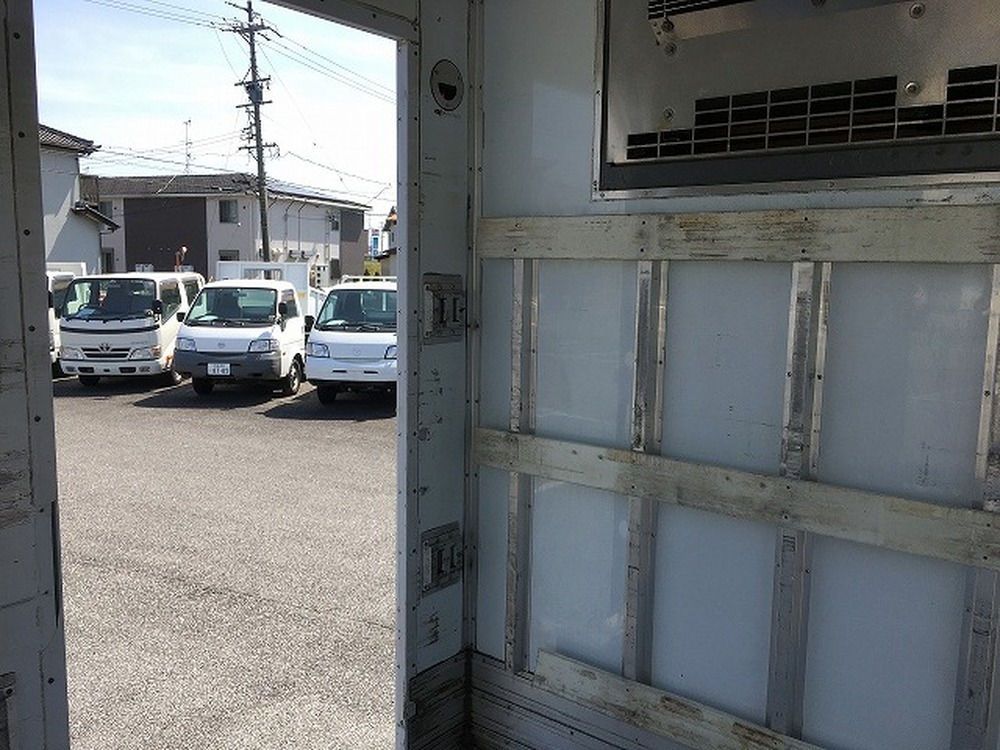いすゞ　エルフ
