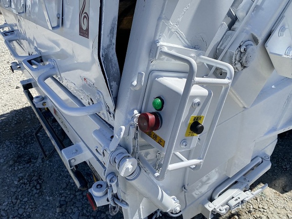 日野　レンジャー