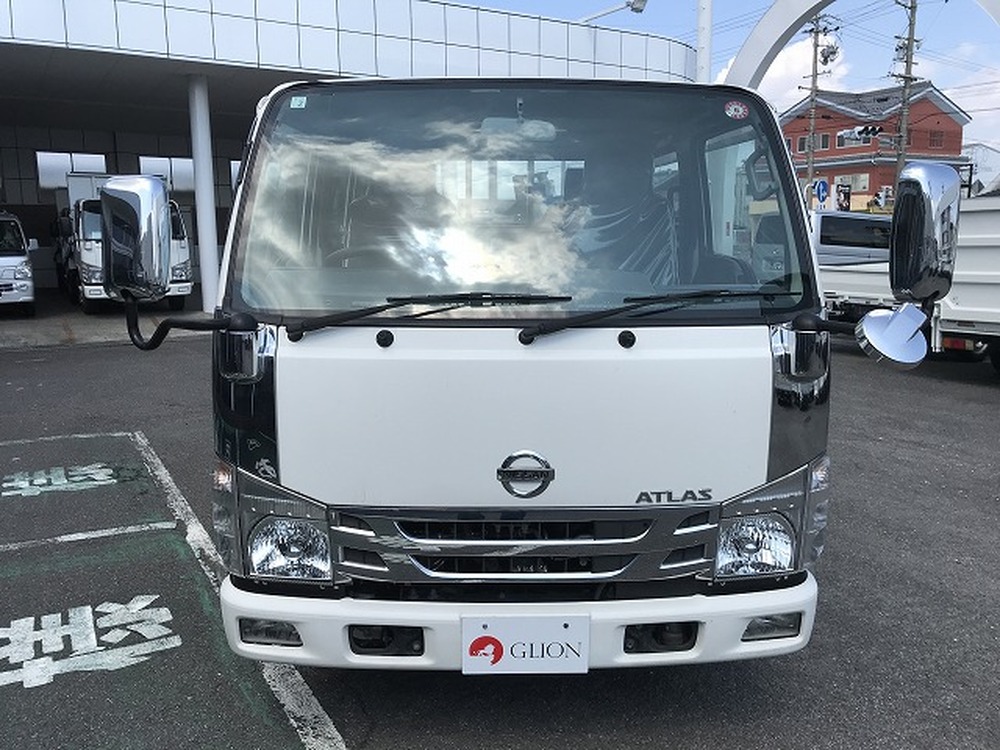 日産　アトラストラック