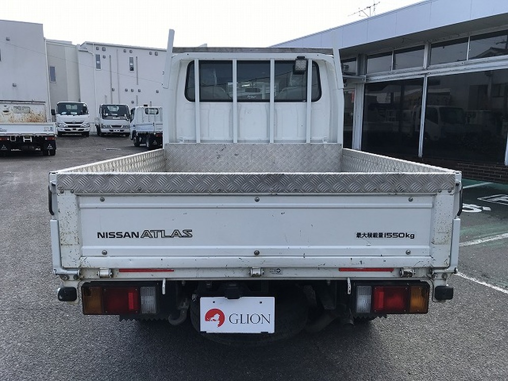 日産　アトラストラック