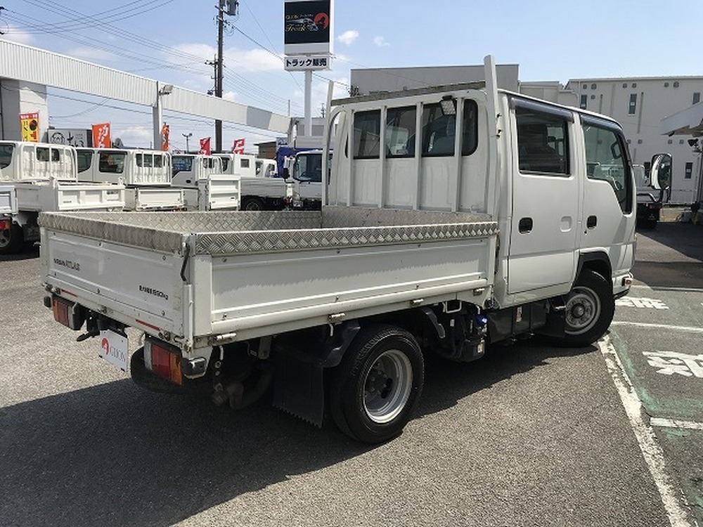 日産　アトラストラック