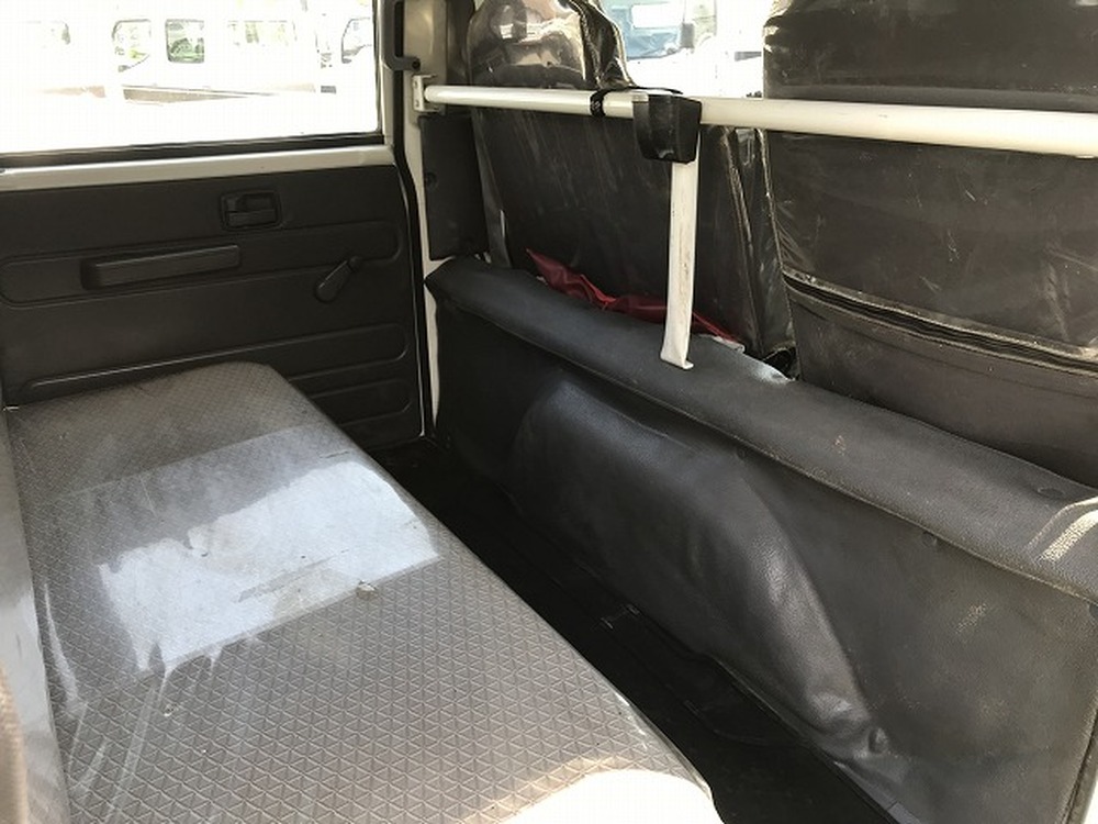 日産　アトラストラック