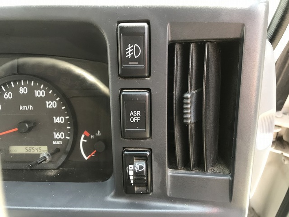 日産　アトラストラック