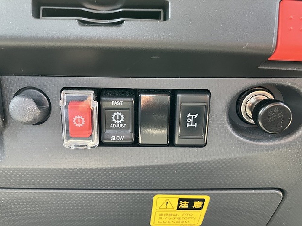 日産　アトラストラック