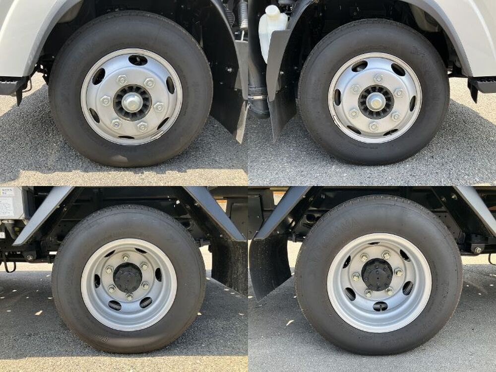 日産　アトラストラック