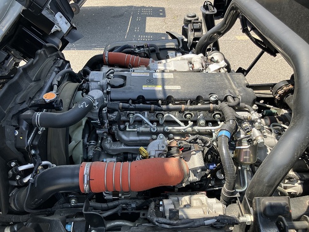 日産　アトラストラック