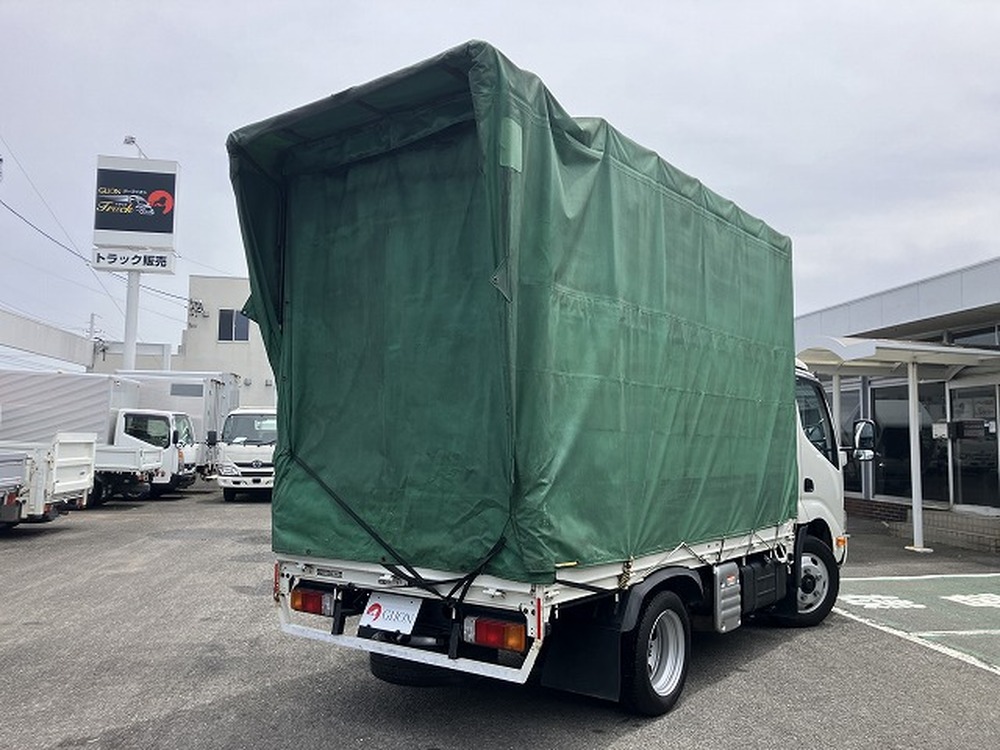 日野　デュトロ