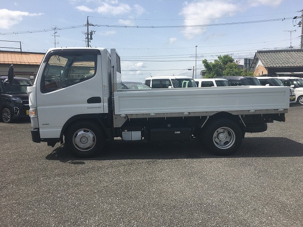 三菱ふそう　キャンター