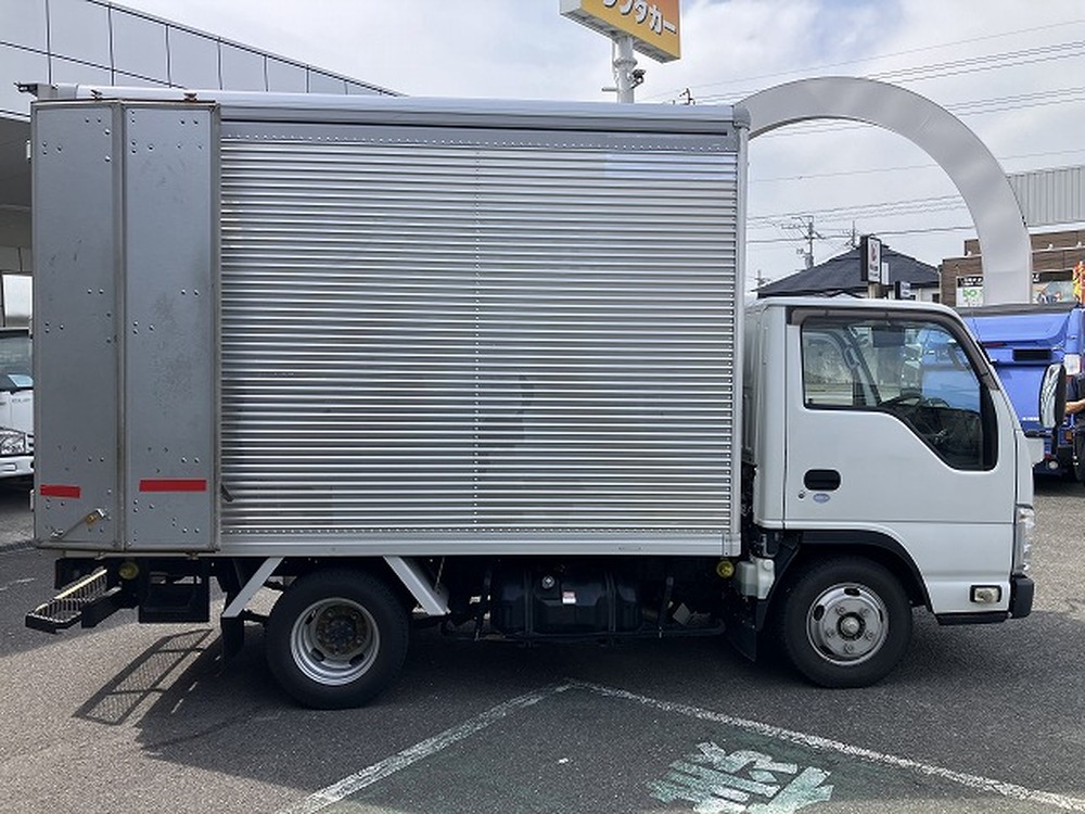 いすゞ　エルフ
