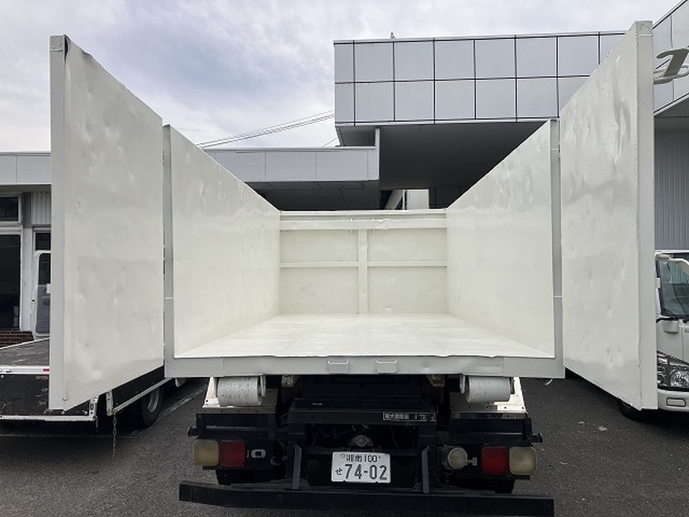 日野　レンジャー