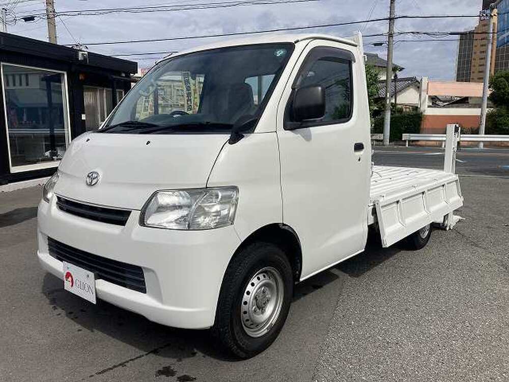 トヨタ　ライトエーストラック