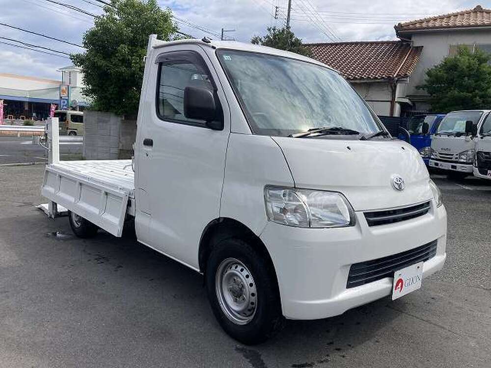 トヨタ　ライトエーストラック
