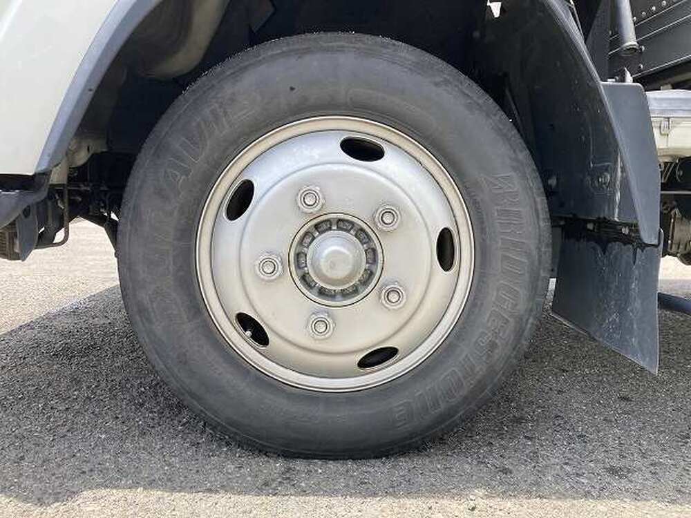 いすゞ　エルフ