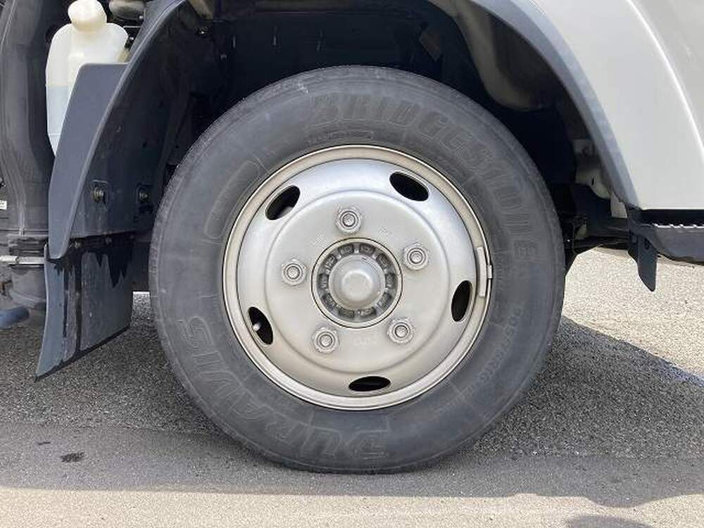 いすゞ　エルフ
