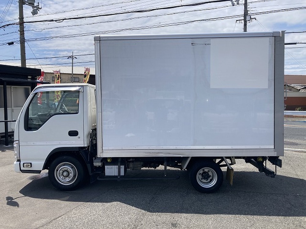 いすゞ　エルフ