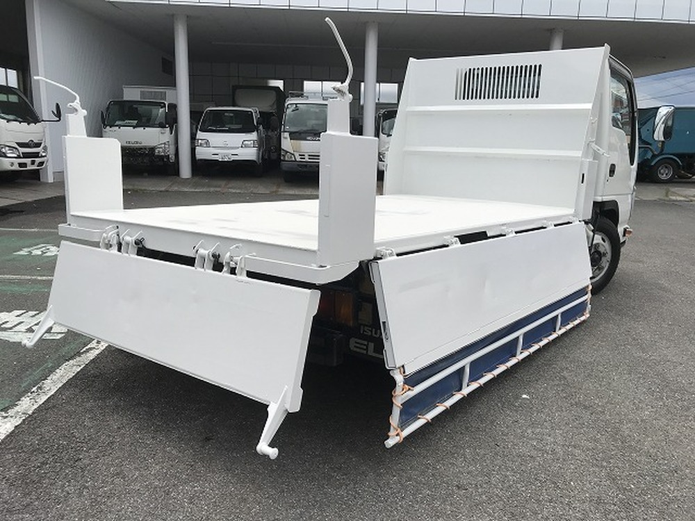 いすゞ　エルフ