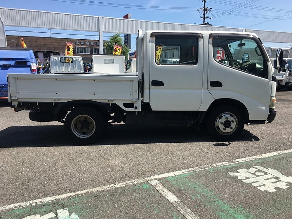 日野　デュトロ