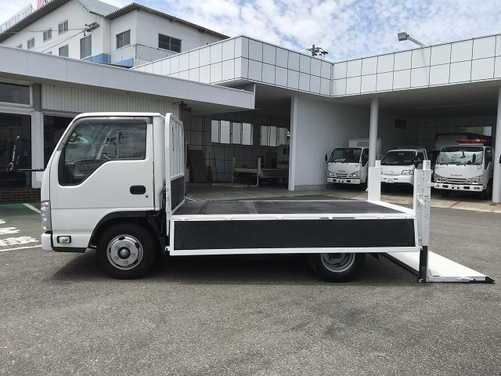 いすゞ　エルフ