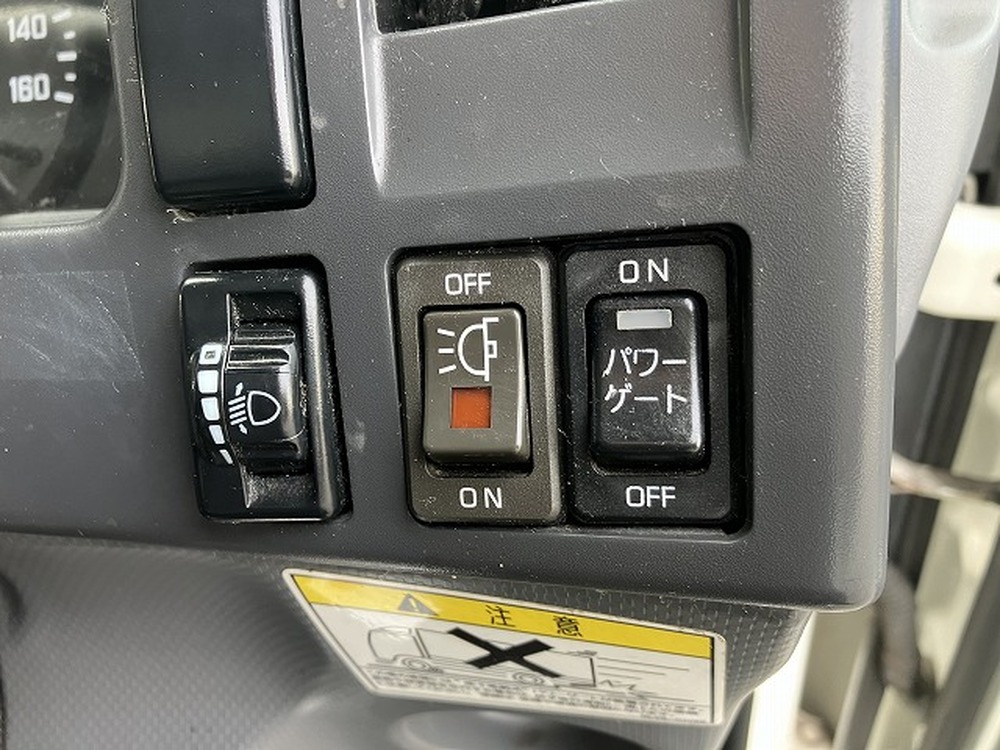 いすゞ　エルフ