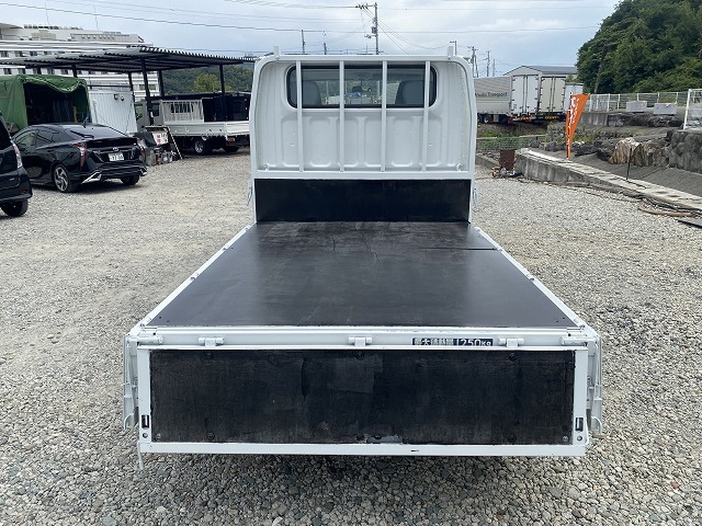 三菱ふそう　キャンター