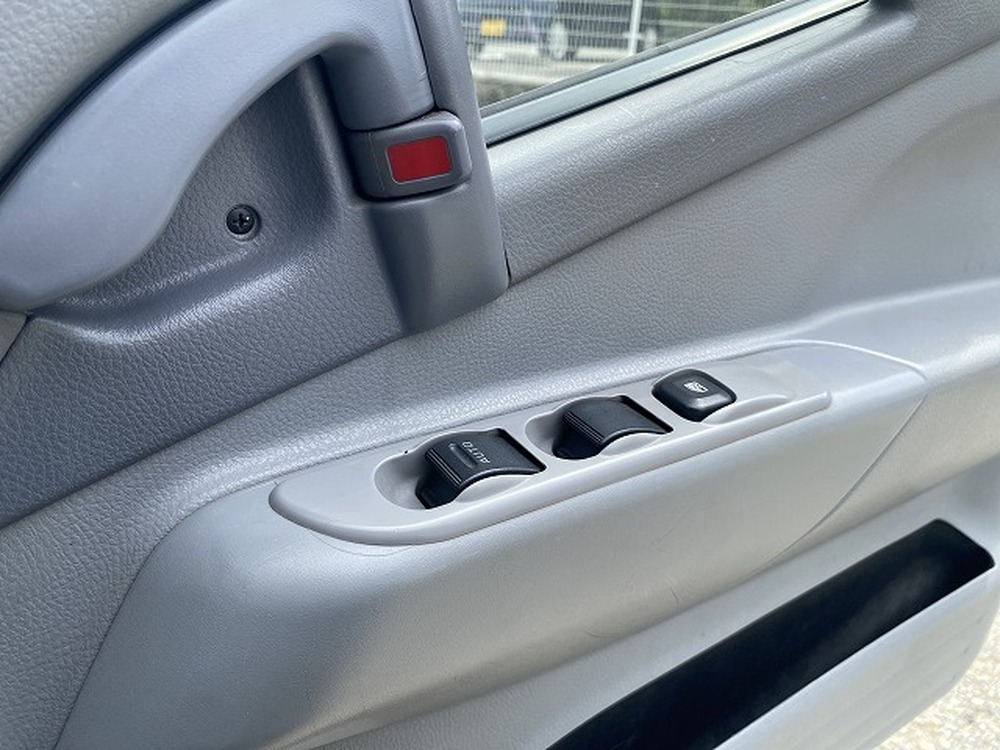 三菱ふそう　キャンター