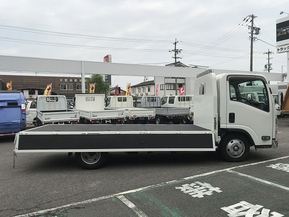 いすゞ　エルフ