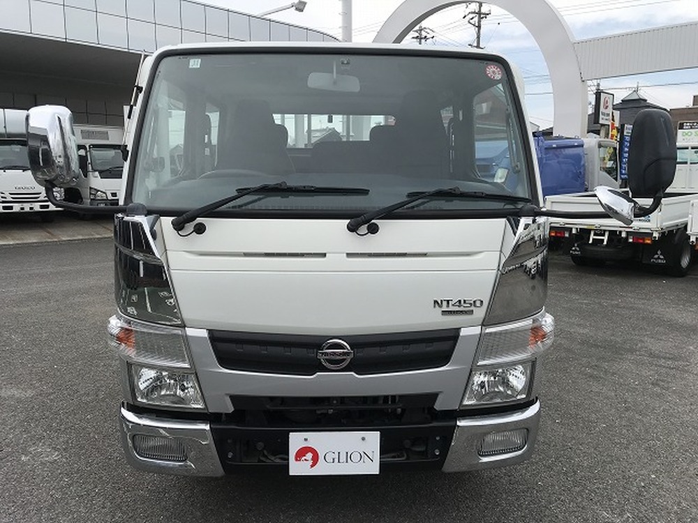 日産　アトラストラック