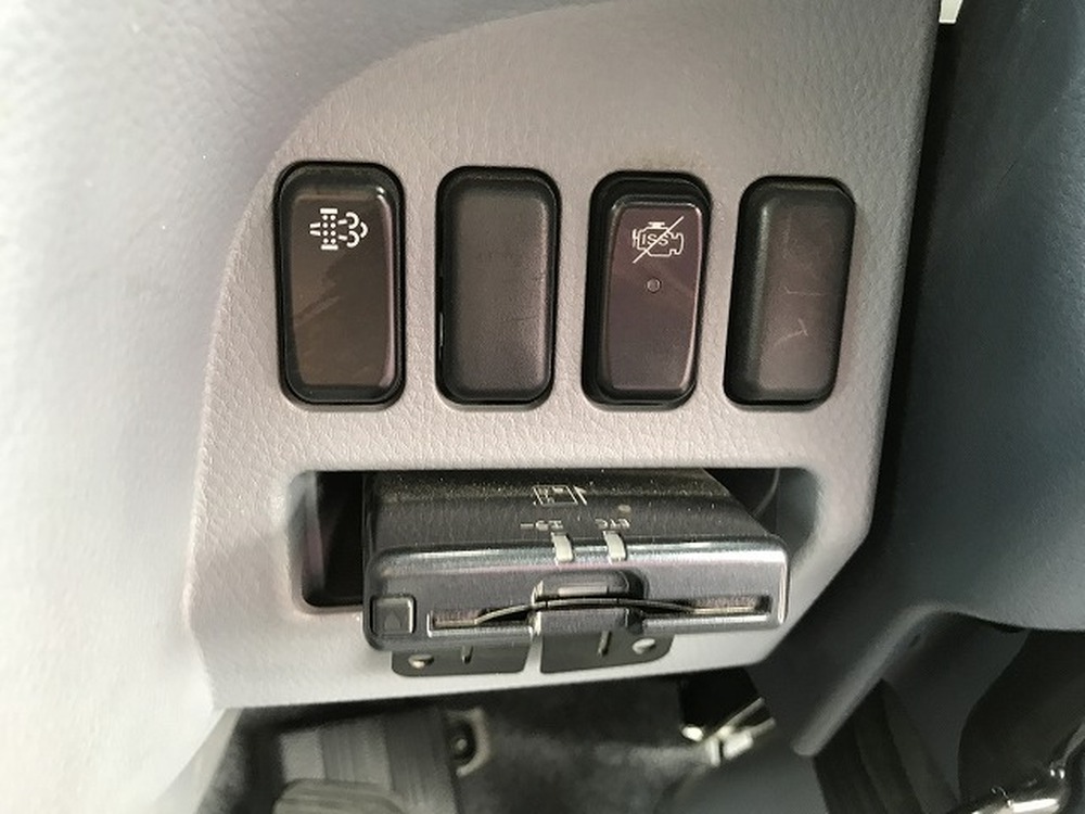 日産　アトラストラック