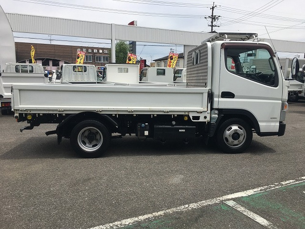 三菱ふそう　キャンター