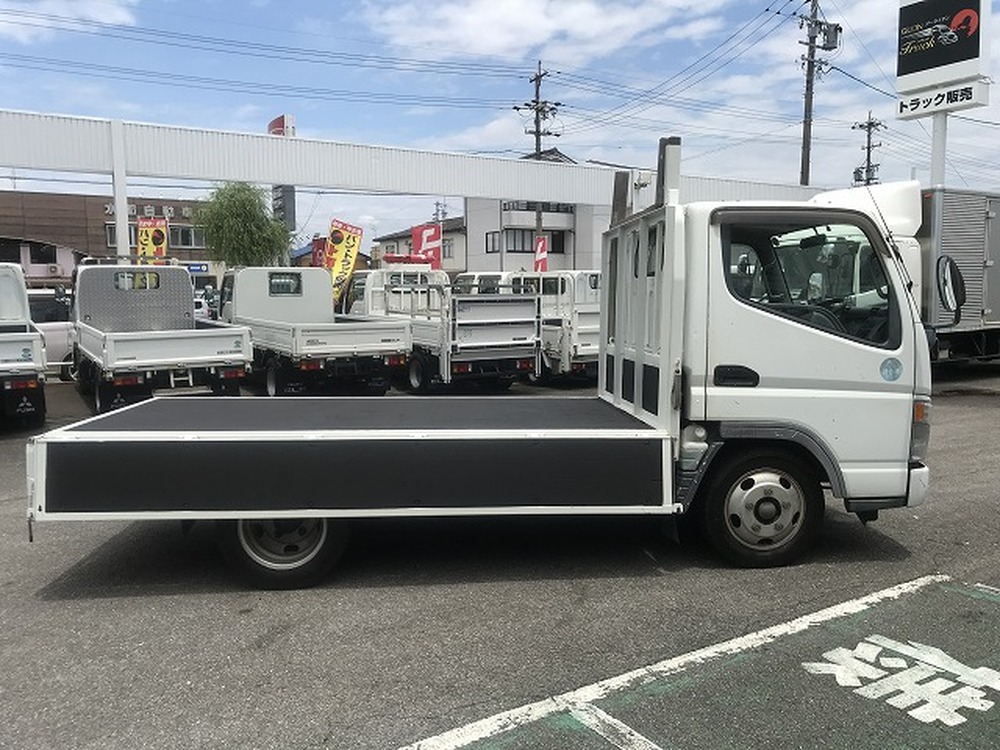 三菱ふそう　キャンター